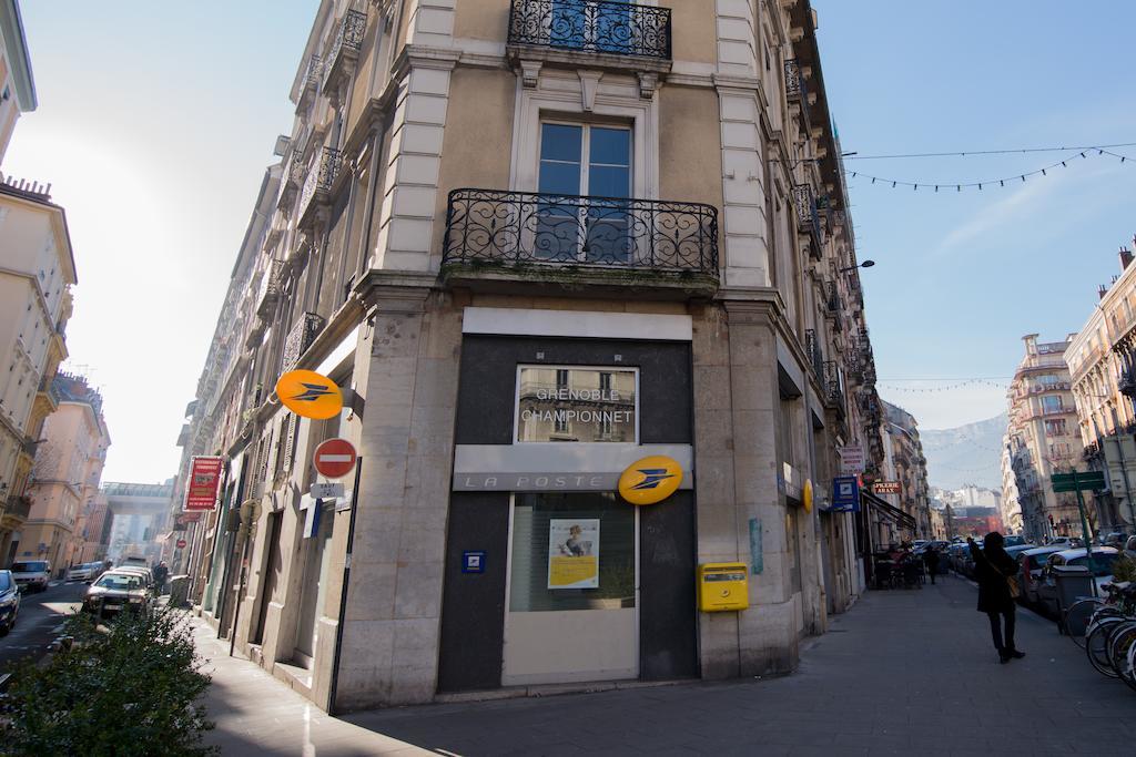 Privilodges Chateau Perrin 格勒诺布尔 外观 照片