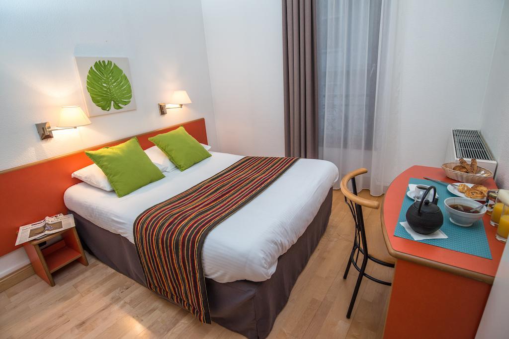 Privilodges Chateau Perrin 格勒诺布尔 外观 照片