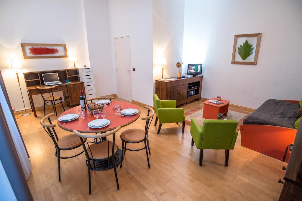 Privilodges Chateau Perrin 格勒诺布尔 外观 照片